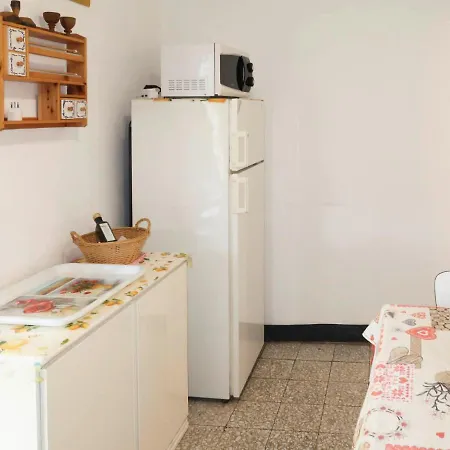 Locazione Turistica La Casa Del Nonno - Dia202 ديانو كاستيلو